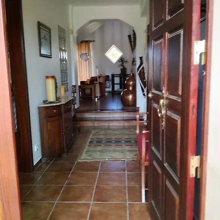 Dağ evi Casa Do Vale Chelreira